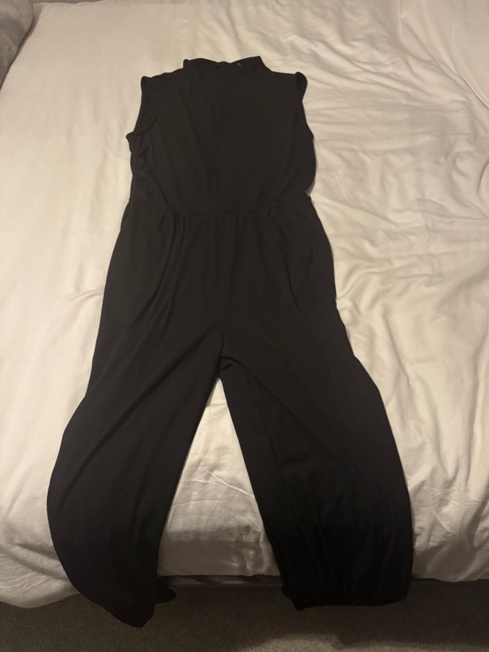 Women’s Black Sleeveless Jumpsuit